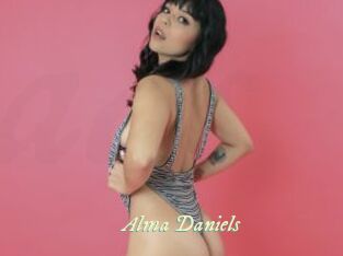 Alma_Daniels