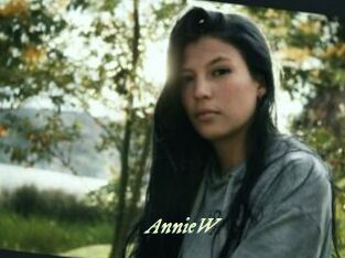 AnnieW