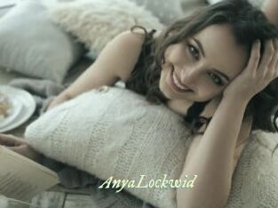 AnyaLockwid