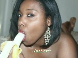 Ava_Lexie