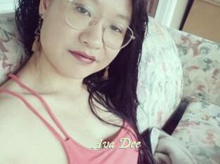 Ava_Dee