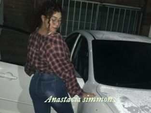 Anastacia_simmons