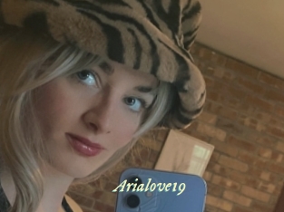 Arialove19