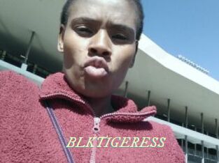 BLKTIGERESS Année du sexe