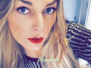 Blondboob