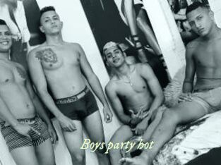 Boys_party_hot