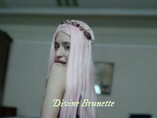 Divine_Brunette