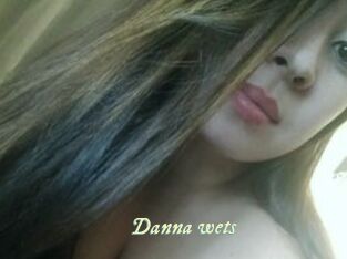 Danna_wets