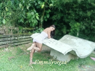 Emmilyvegaa