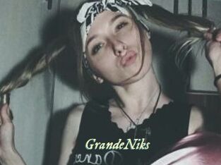 GrandeNiks