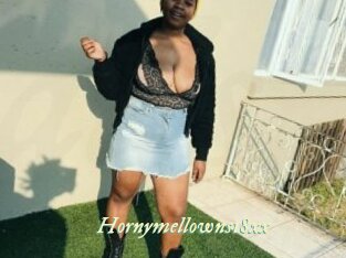hornymellowns18xx Année du sexe
