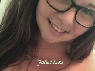 Julia_Haze