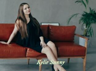 Kylie_Sunny