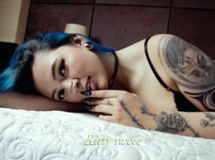Kitty_ravee
