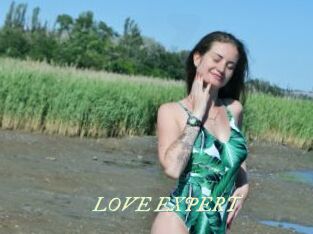 LOVE_EXPERT