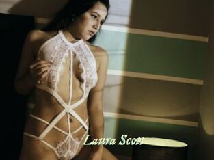 Laura_Scott
