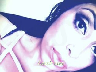Lexxie_oxox