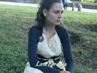 LoveFor_Mia