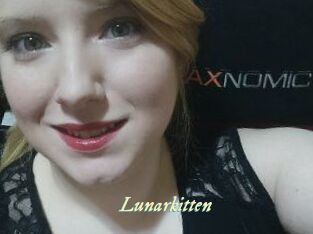 Lunarkitten