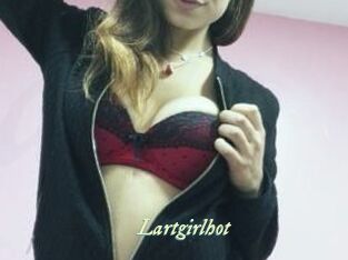 Lartgirlhot