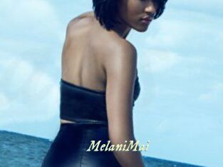MelaniMai