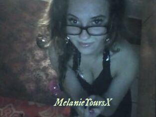 MelanieYoursX