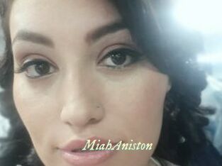 MiahAniston