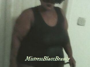 MistressBlaccBeauty