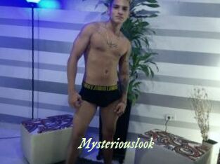 Mysteriouslook
