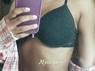 Mystiquee