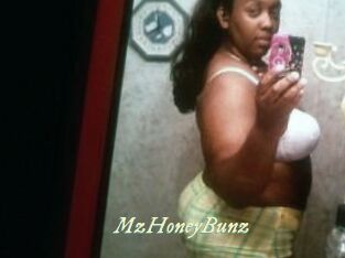 MzHoneyBunz