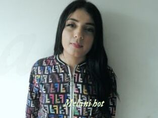 Melani_hot