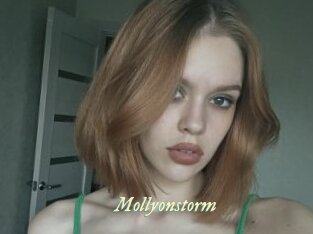 Mollyonstorm