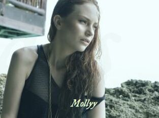 Mollyy