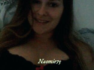 Naomie75