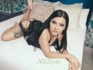 NiaTaylor