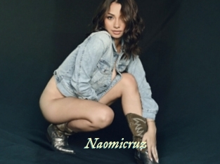 Naomicruz