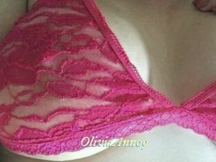 Olivia_Ann_69
