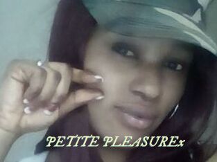 PETITE_PLEASUREx