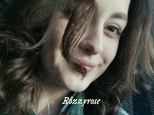 Rozzyrose