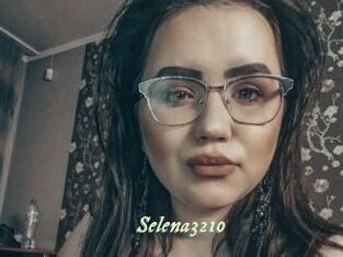 Selena3210