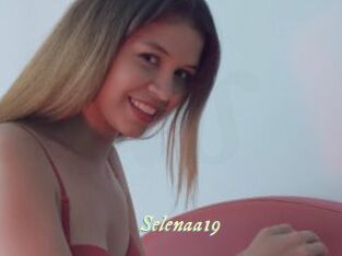 Selenaa19