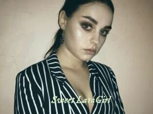 Sweet_LaraGirl
