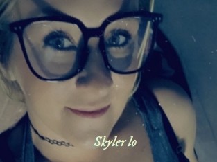 Skyler_lo