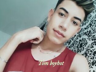 Tom_boyhot