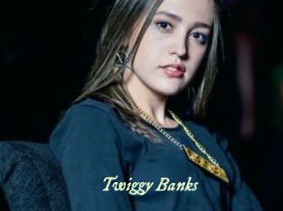 Twiggy_Banks