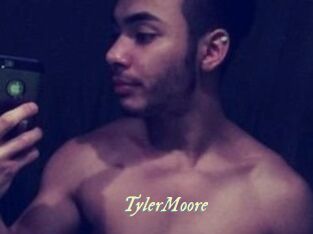 Tyler_Moore