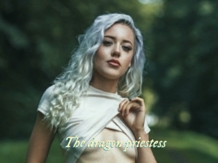 The_dragon_priestess