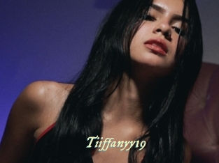 Tiiffanyy19