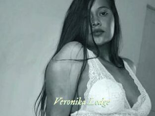 Veronika_Lodge